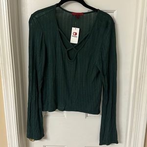 Buckle long sleeve shirt with bell sleeve detail